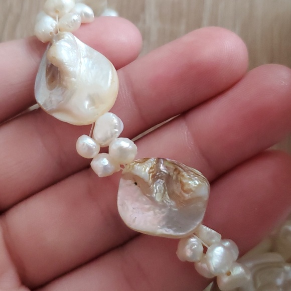 Pearls - Picture 2 of 3